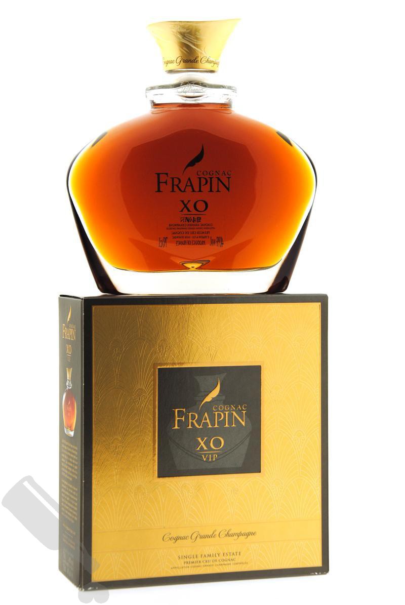 Frapin 0.7 цена. Коньяк Frapin XO VIP Cognac. Коньяк Cognac Frapin XO VIP grande Champagne. Коньяк Фрапин вип Хо 750мл. Cognac Frapin XO 24карата.